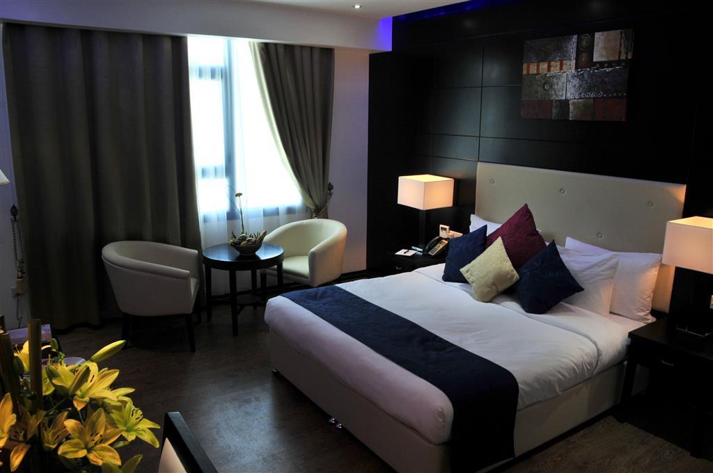 The Olive Hotel, Juffair Манама Экстерьер фото