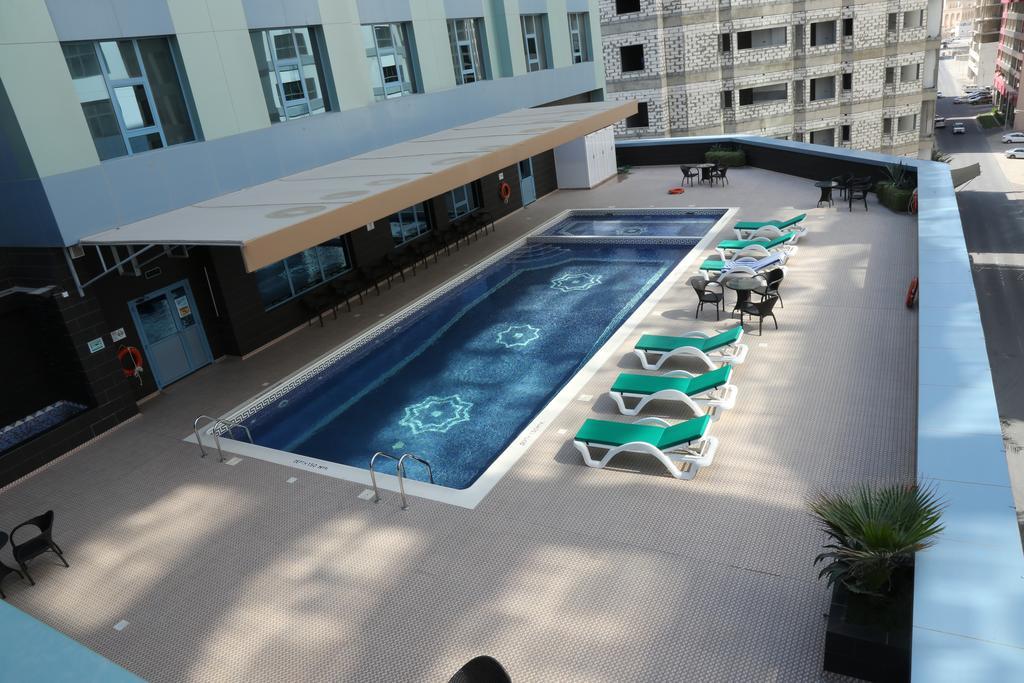 The Olive Hotel, Juffair Манама Экстерьер фото